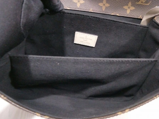 LOUIS VUITTON METIS POCHETTE 0401